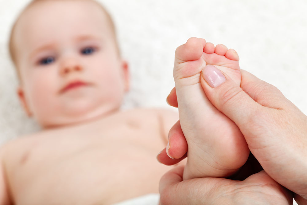 baby foot reflexology